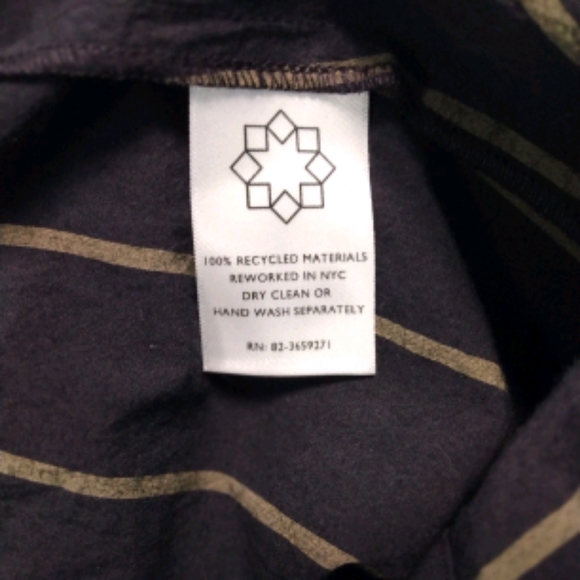 Rentrayage Pinstripe wraparound maxi dress - Picture 8 of 12